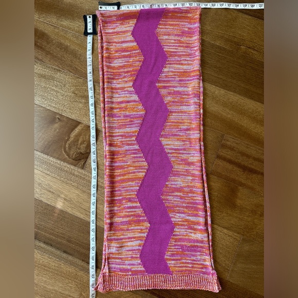 Missoni knit scarf, pink/orange/cream - Picture 2 of 4